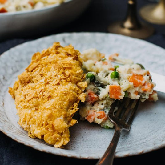 Hühnerschnitzel mit Cornflakes